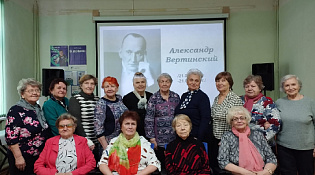 Александр Вертинский: «Я со сцены вам сердце, как мячик бросаю»